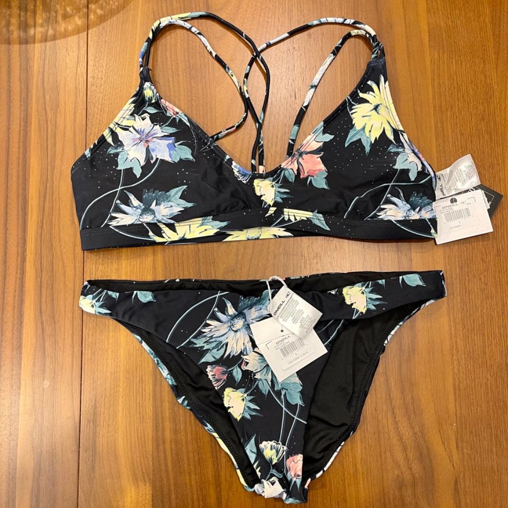 NWT O'Neill Dahlia Bralette & Classic Bottom Set L